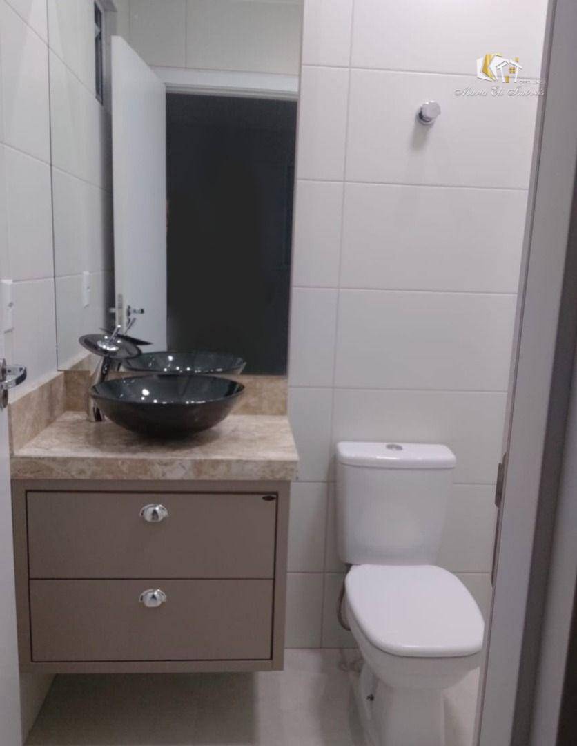 Apartamento à venda com 2 quartos, 68m² - Foto 3