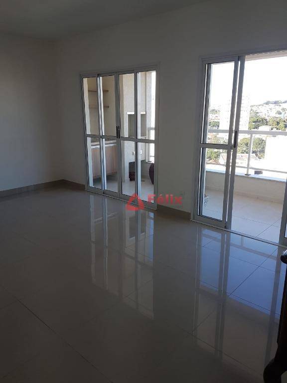 Apartamento à venda com 3 quartos, 89m² - Foto 4