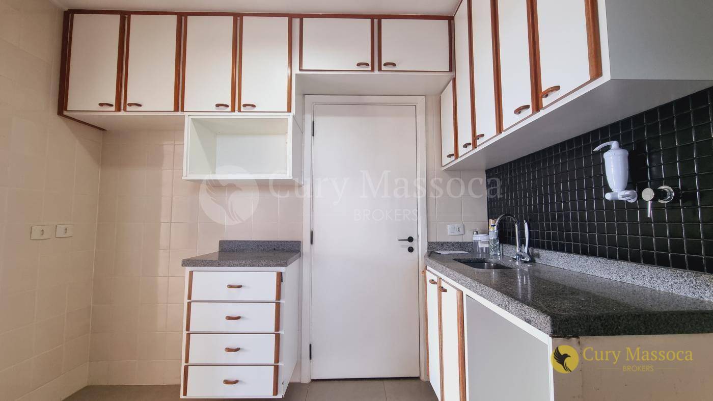 Apartamento à venda com 3 quartos, 95m² - Foto 12