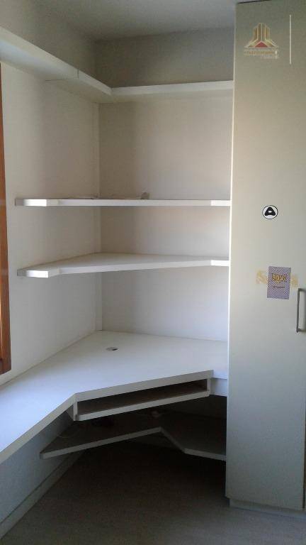 Apartamento à venda com 3 quartos, 143m² - Foto 30