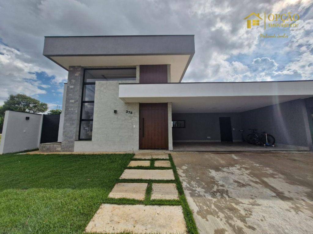 Casa de Condomínio à venda com 3 quartos, 199m² - Foto 2