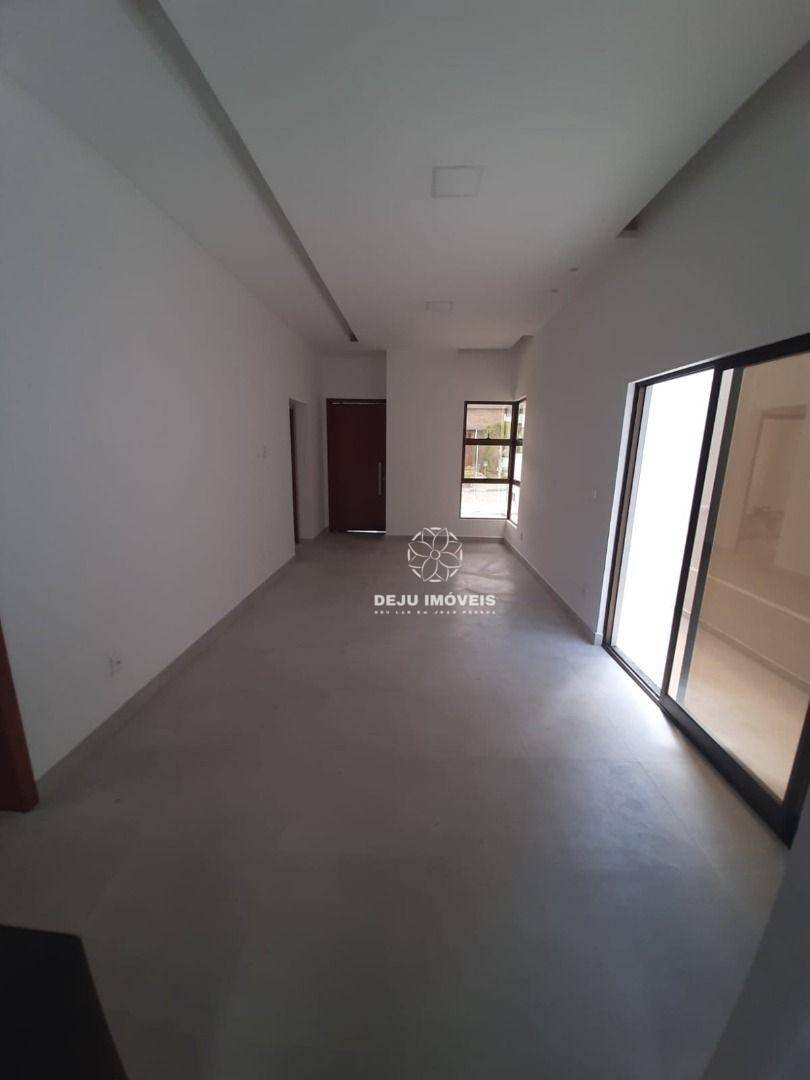 Casa à venda com 3 quartos, 100m² - Foto 10