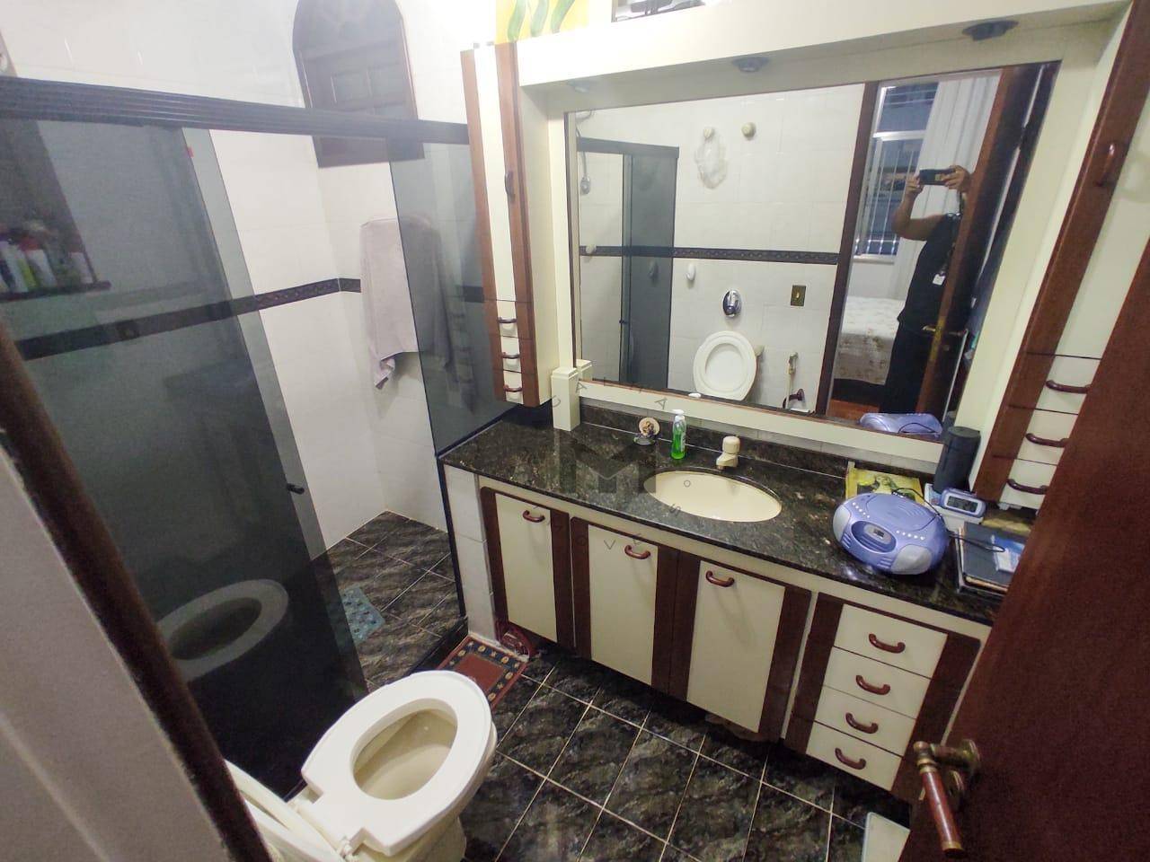 Apartamento à venda com 3 quartos, 130m² - Foto 17