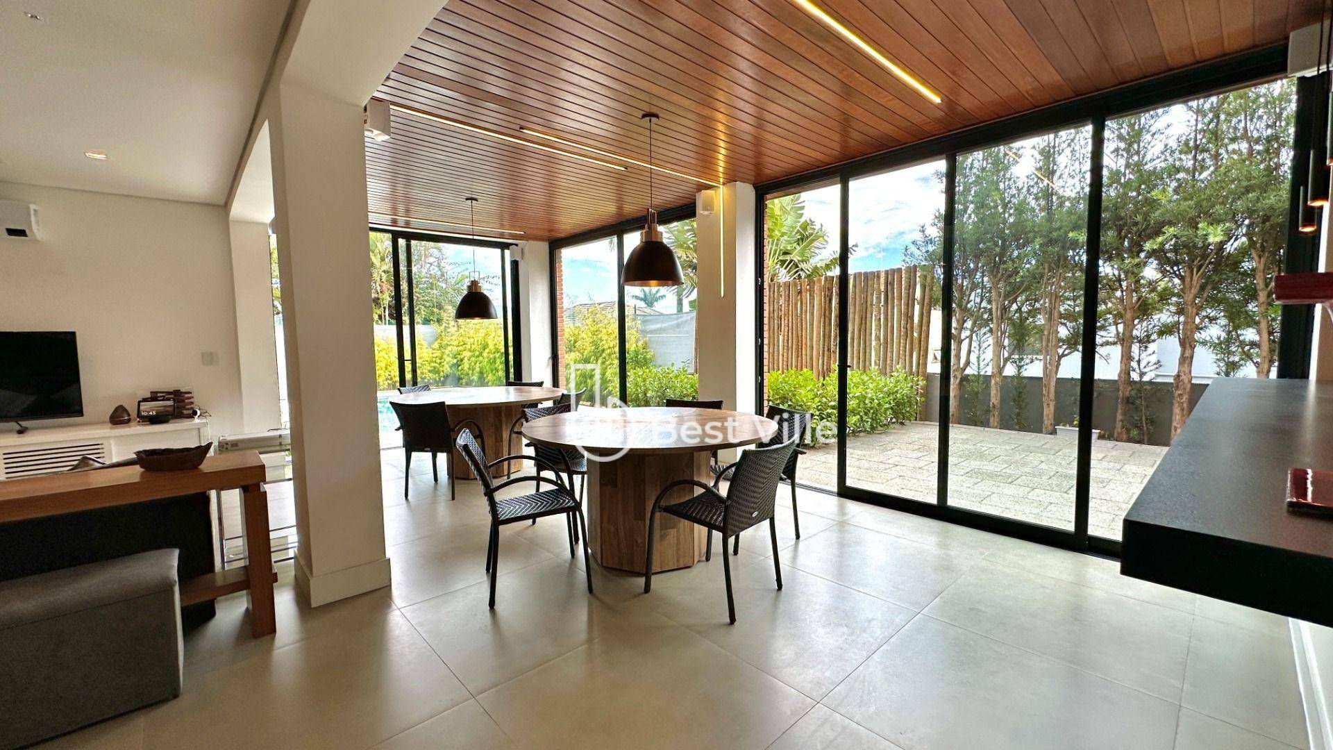 Casa de Condomínio à venda com 4 quartos, 560m² - Foto 13