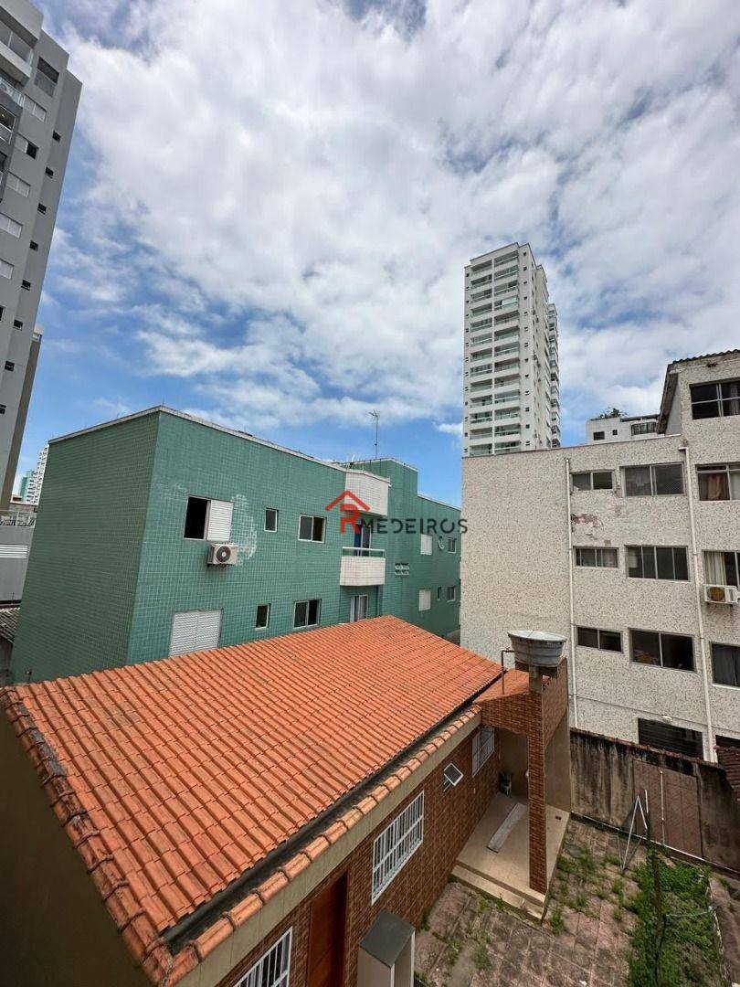 Apartamento à venda com 1 quarto, 42m² - Foto 15