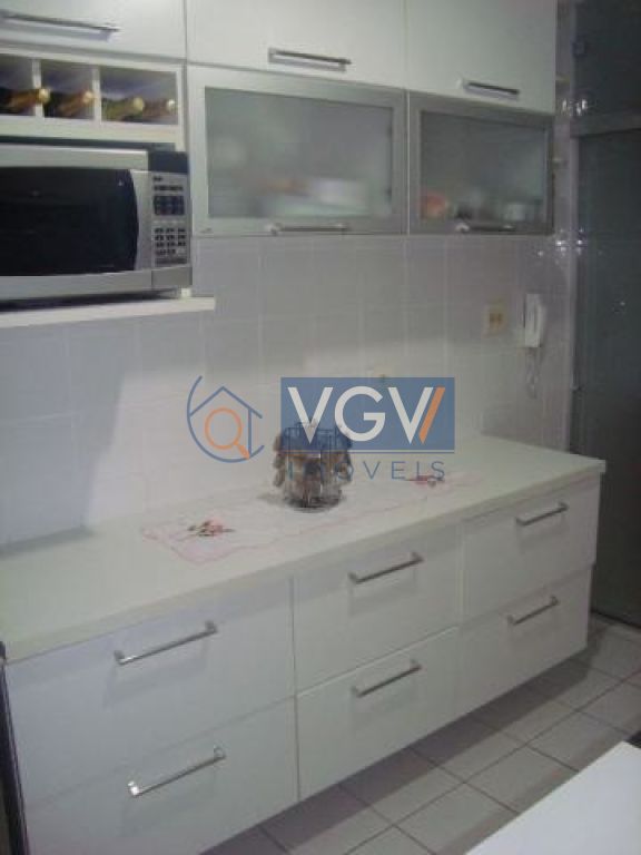 Apartamento à venda com 2 quartos, 59m² - Foto 13