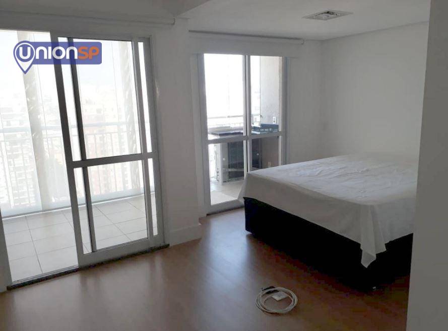 Apartamento à venda com 1 quarto, 34m² - Foto 1