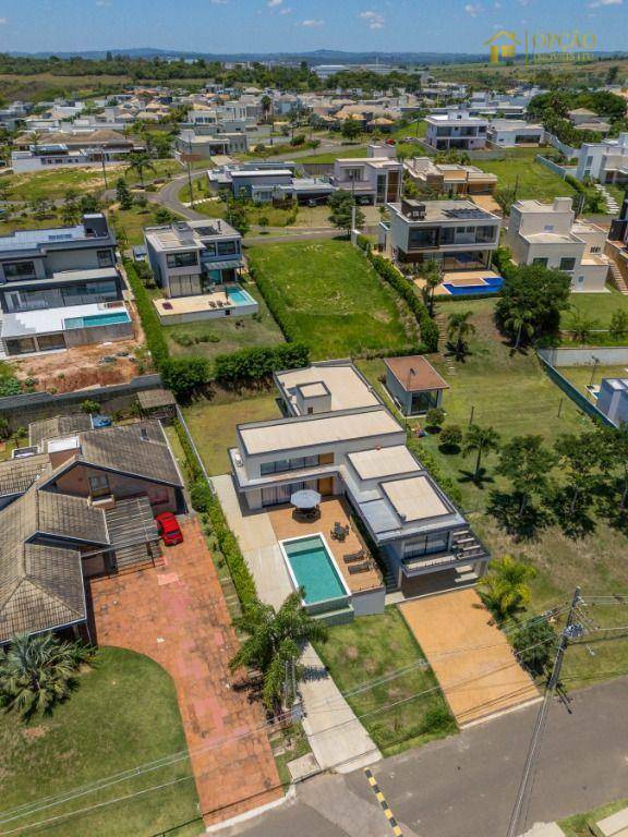 Casa de Condomínio à venda com 4 quartos, 320m² - Foto 22