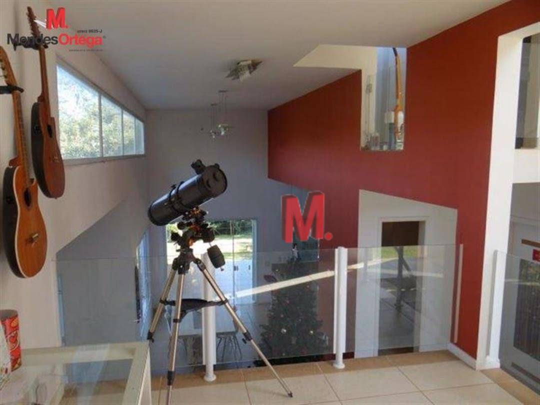 Chácara à venda com 5 quartos, 600m² - Foto 7