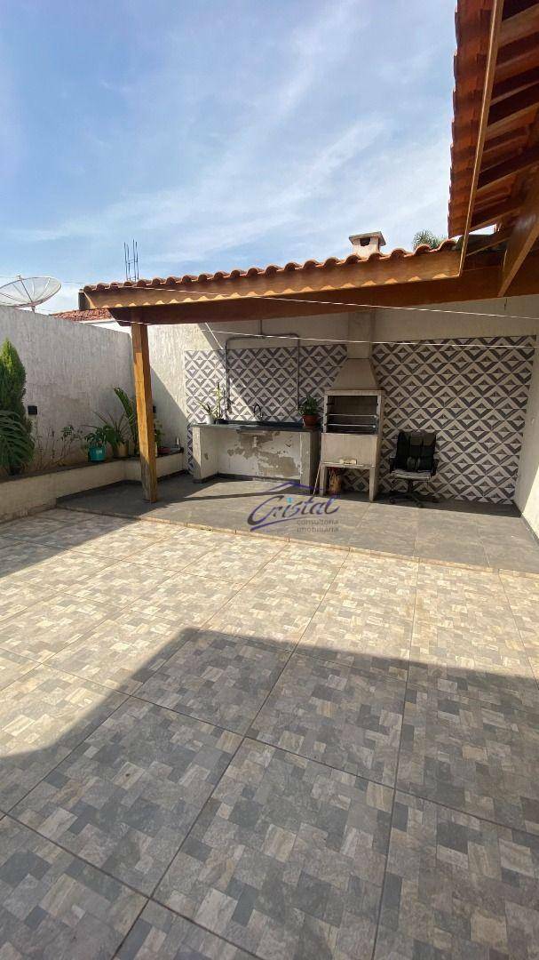 Casa à venda com 3 quartos, 150m² - Foto 38