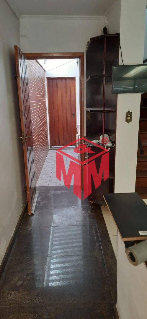 Sobrado à venda com 3 quartos, 168m² - Foto 3