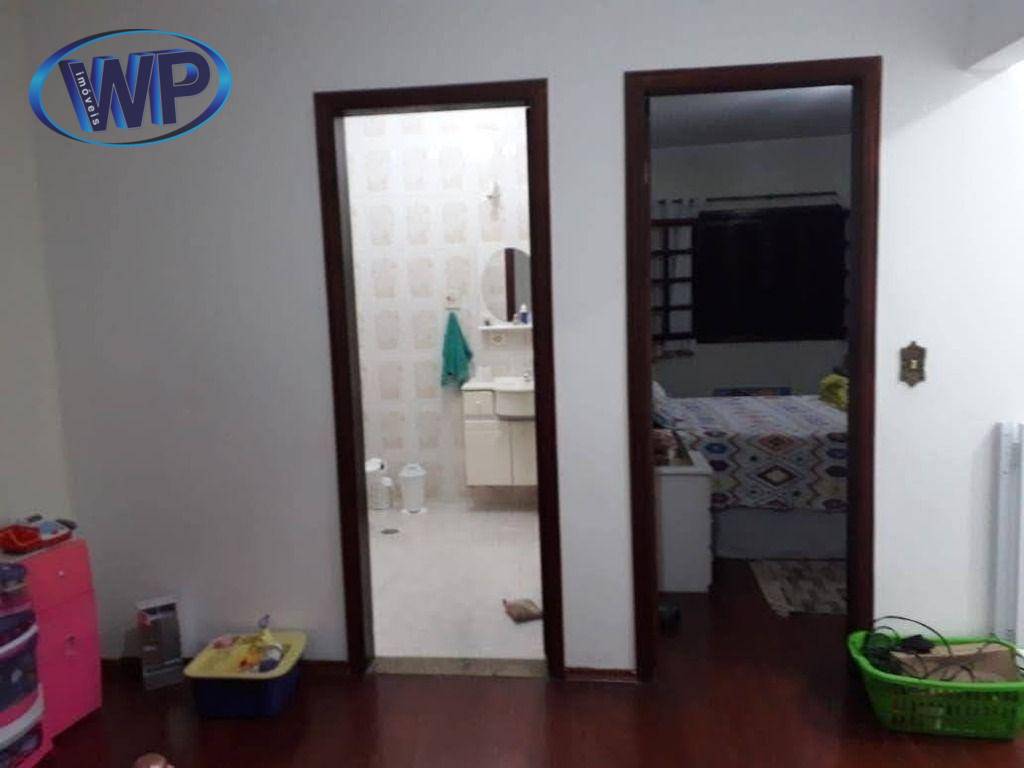 Sobrado à venda com 3 quartos, 208m² - Foto 7