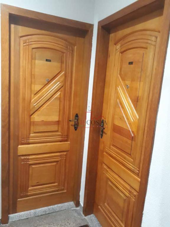 Apartamento à venda com 3 quartos, 100m² - Foto 4