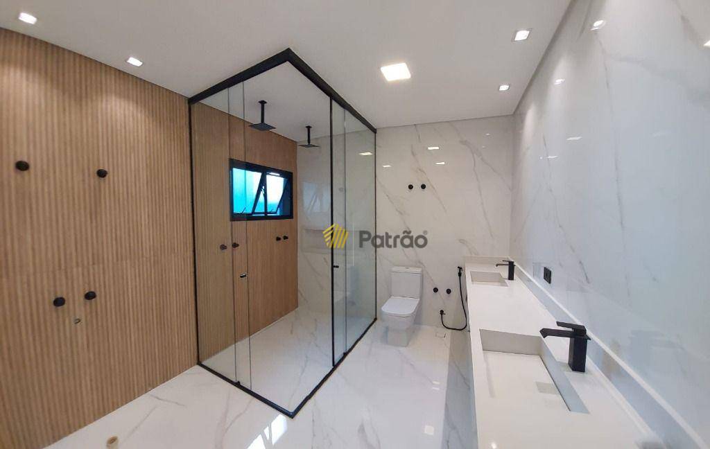 Sobrado à venda com 4 quartos, 310m² - Foto 29