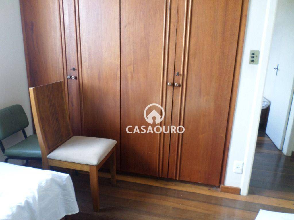 Apartamento à venda com 2 quartos, 70m² - Foto 13