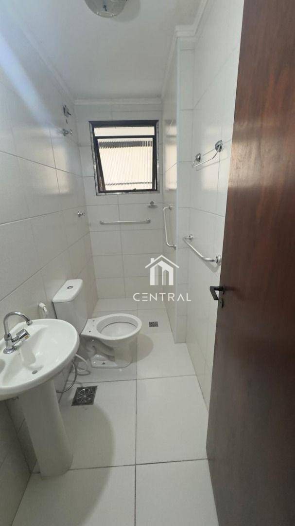 Apartamento para alugar com 2 quartos, 62m² - Foto 12