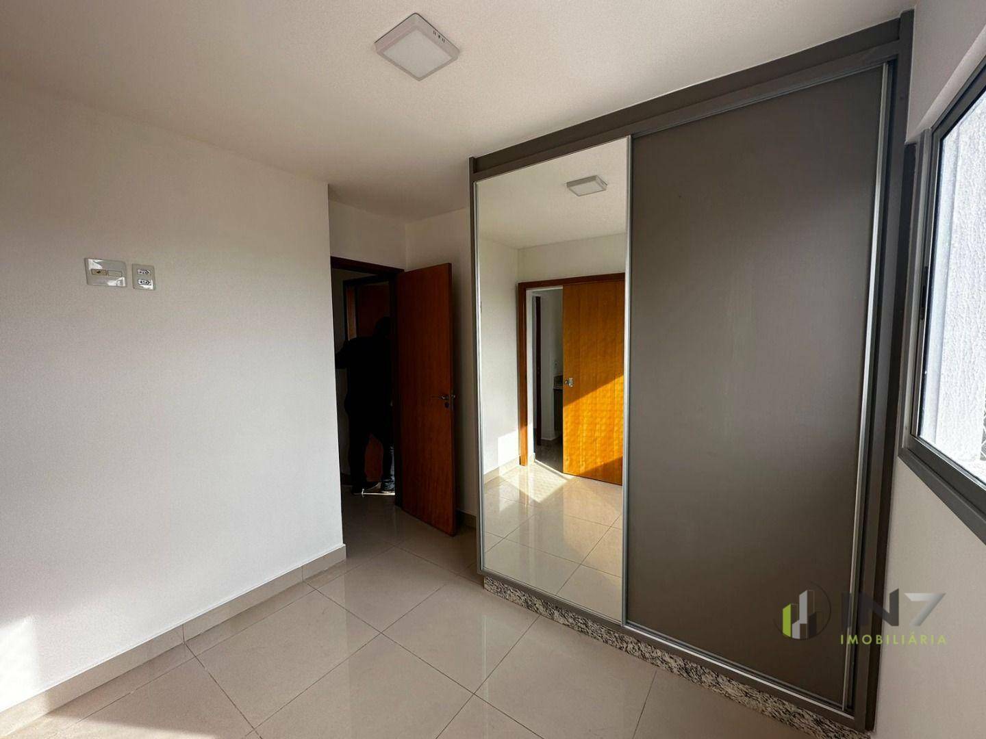 Apartamento à venda com 3 quartos, 74m² - Foto 8