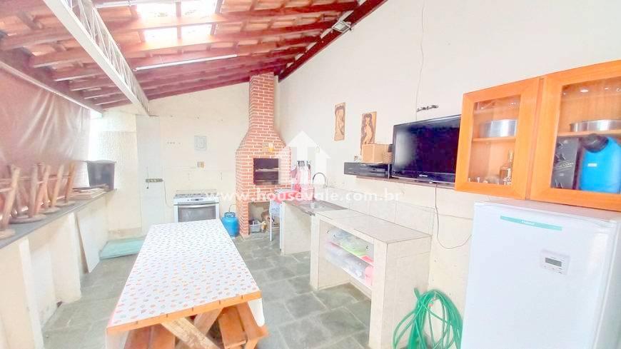 Casa à venda com 3 quartos, 220m² - Foto 17