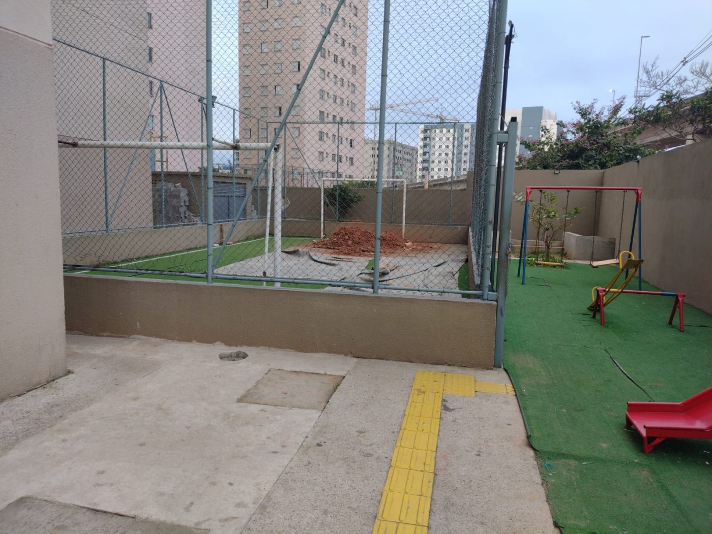 Apartamento à venda com 2 quartos, 48m² - Foto 23