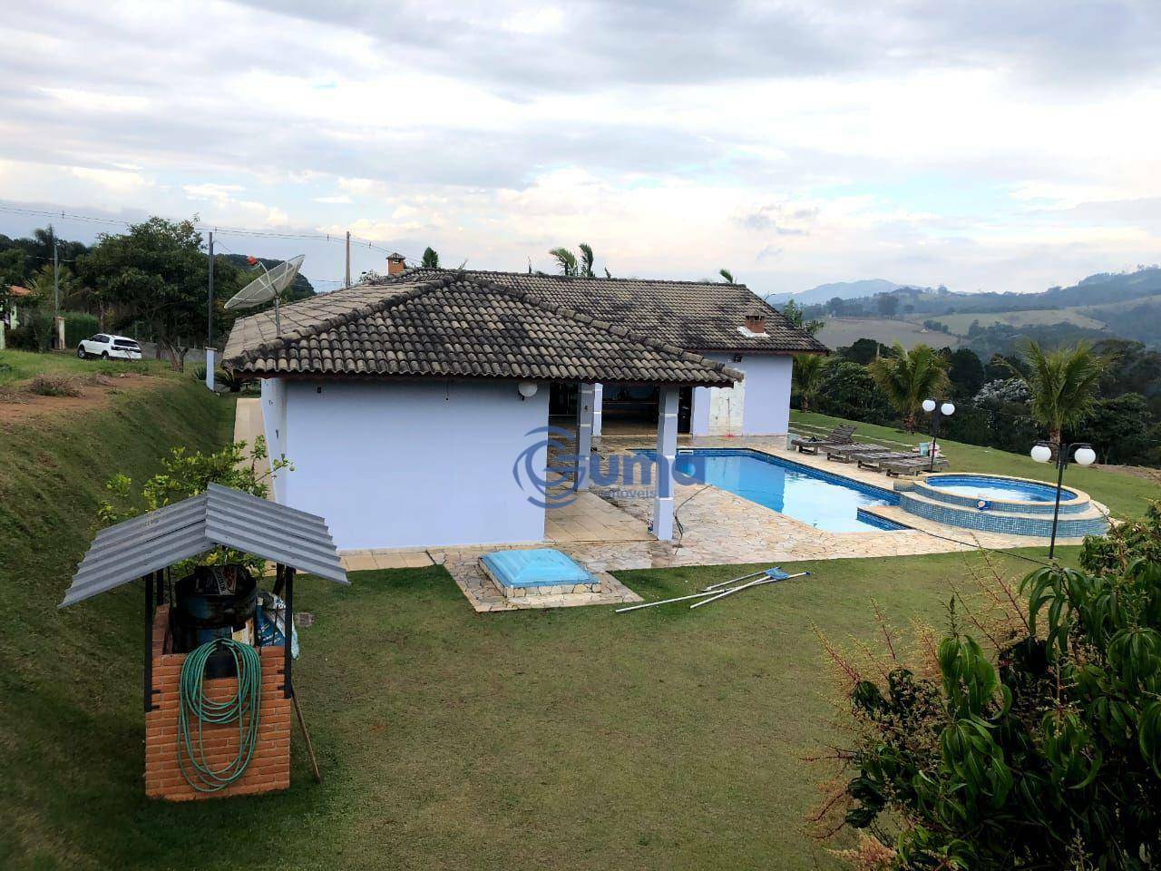 Casa de Condomínio à venda com 4 quartos, 290m² - Foto 9