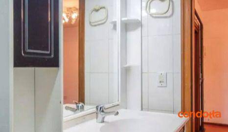 Casa para alugar com 4 quartos, 359m² - Foto 17