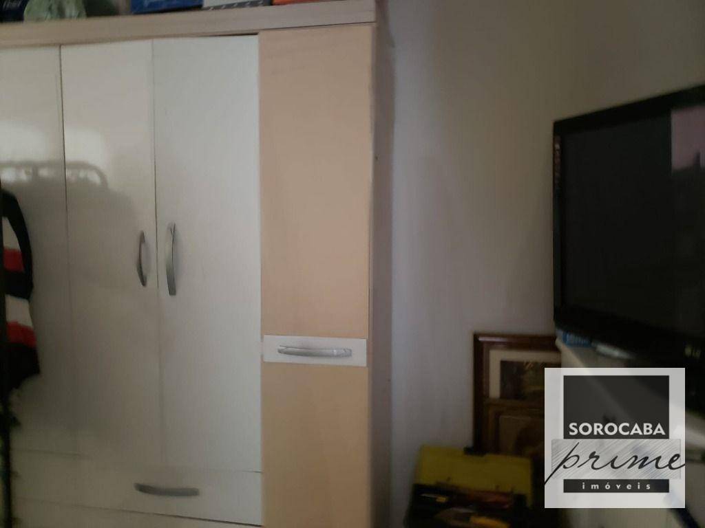 Sobrado à venda com 3 quartos, 200m² - Foto 2