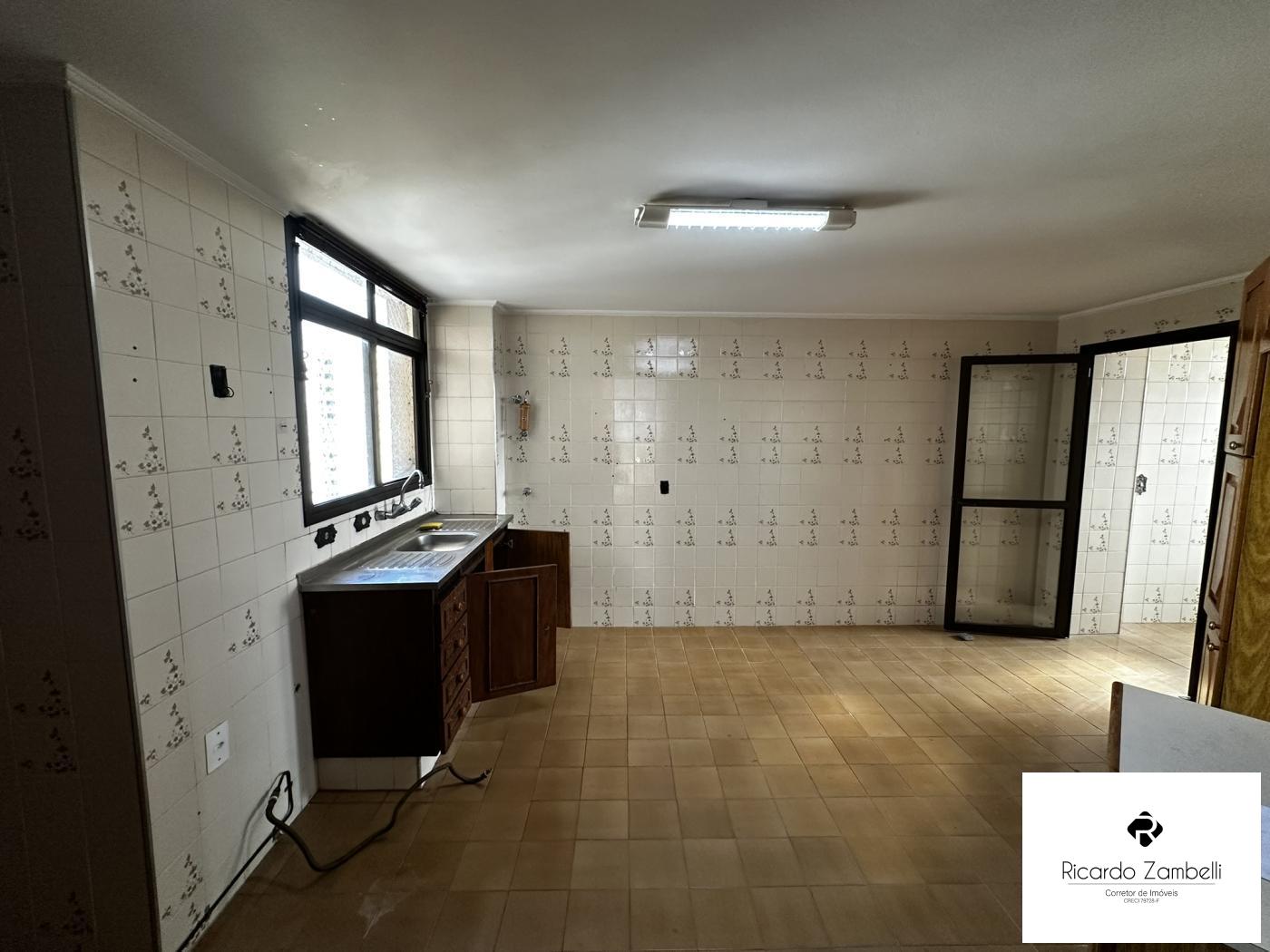 Apartamento à venda com 3 quartos, 125m² - Foto 17