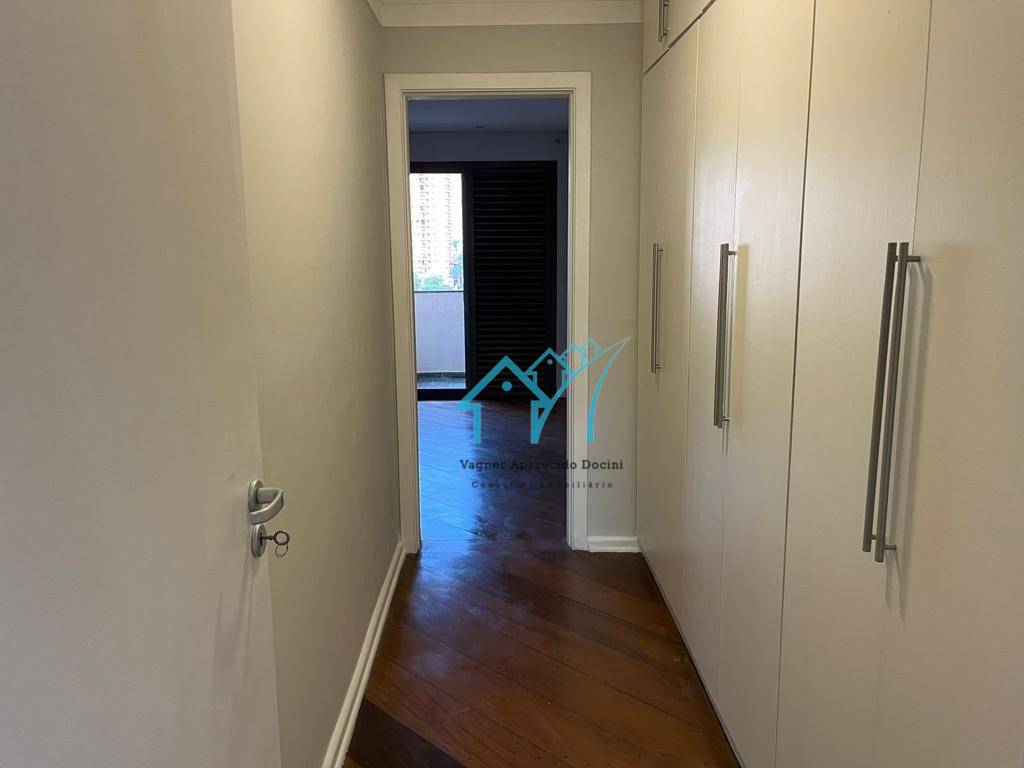 Apartamento à venda com 3 quartos, 145m² - Foto 2