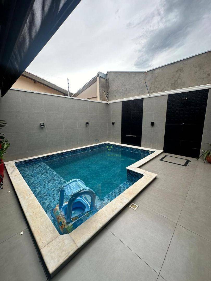 Casa para alugar com 3 quartos, 188m² - Foto 30