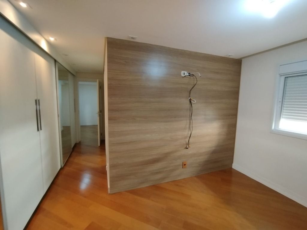 Apartamento à venda com 3 quartos, 155m² - Foto 17