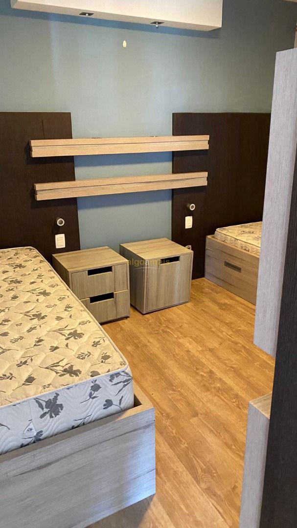 Casa de Condomínio à venda com 4 quartos, 359m² - Foto 11