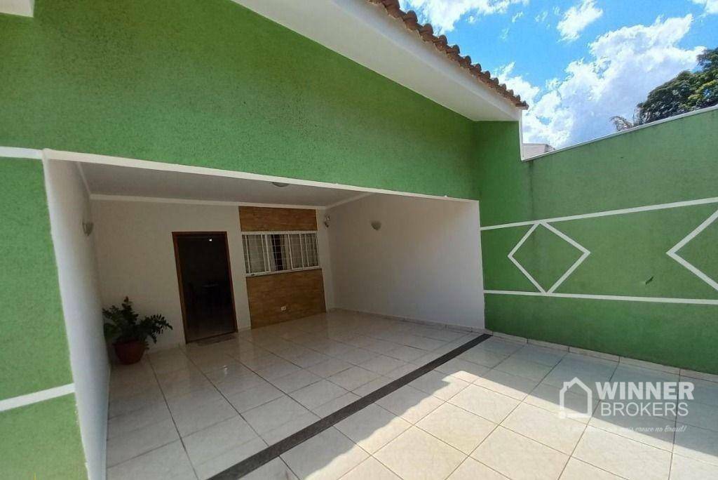 Casa à venda com 3 quartos, 220m² - Foto 3