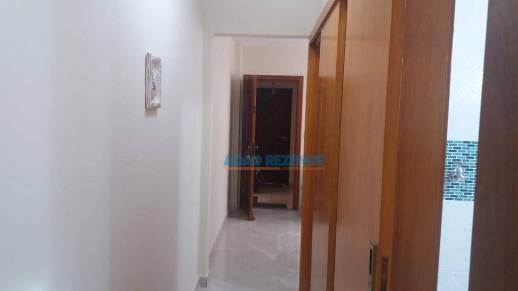 Apartamento à venda com 1 quarto, 37m² - Foto 3