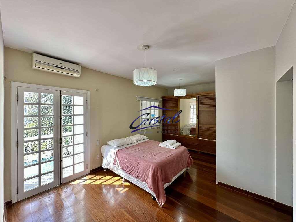 Casa de Condomínio à venda e aluguel com 5 quartos, 650m² - Foto 28