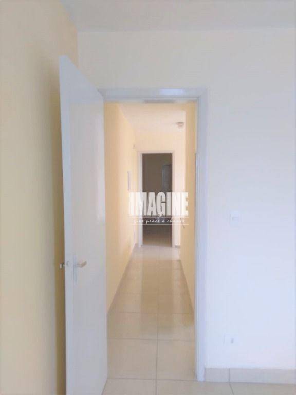 Sobrado à venda com 2 quartos, 121m² - Foto 14