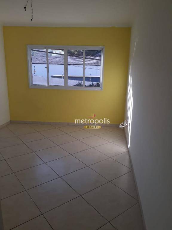 Sobrado à venda com 2 quartos, 120m² - Foto 2