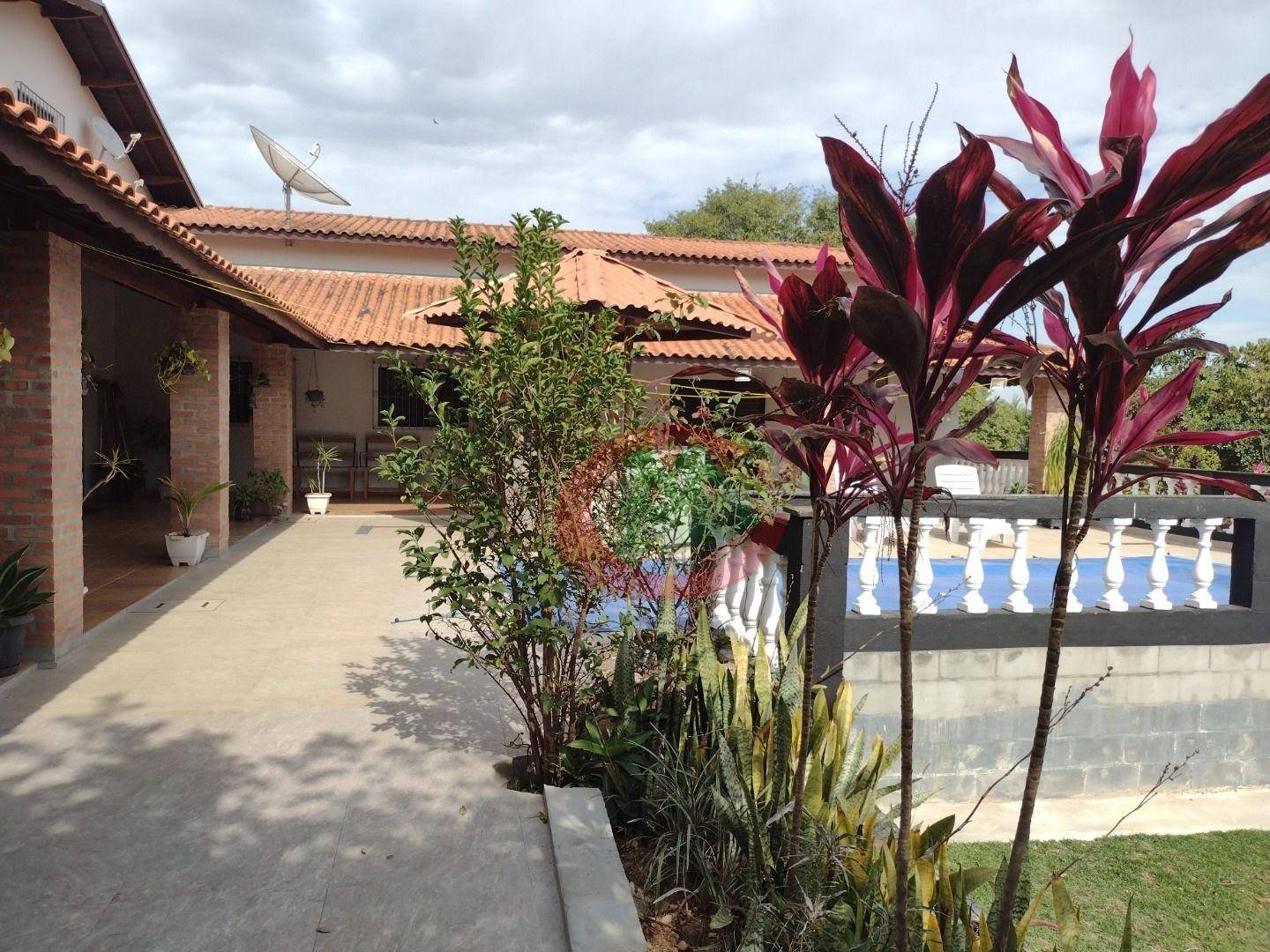 Chácara, 3 quartos, 1700 m² - Foto 4