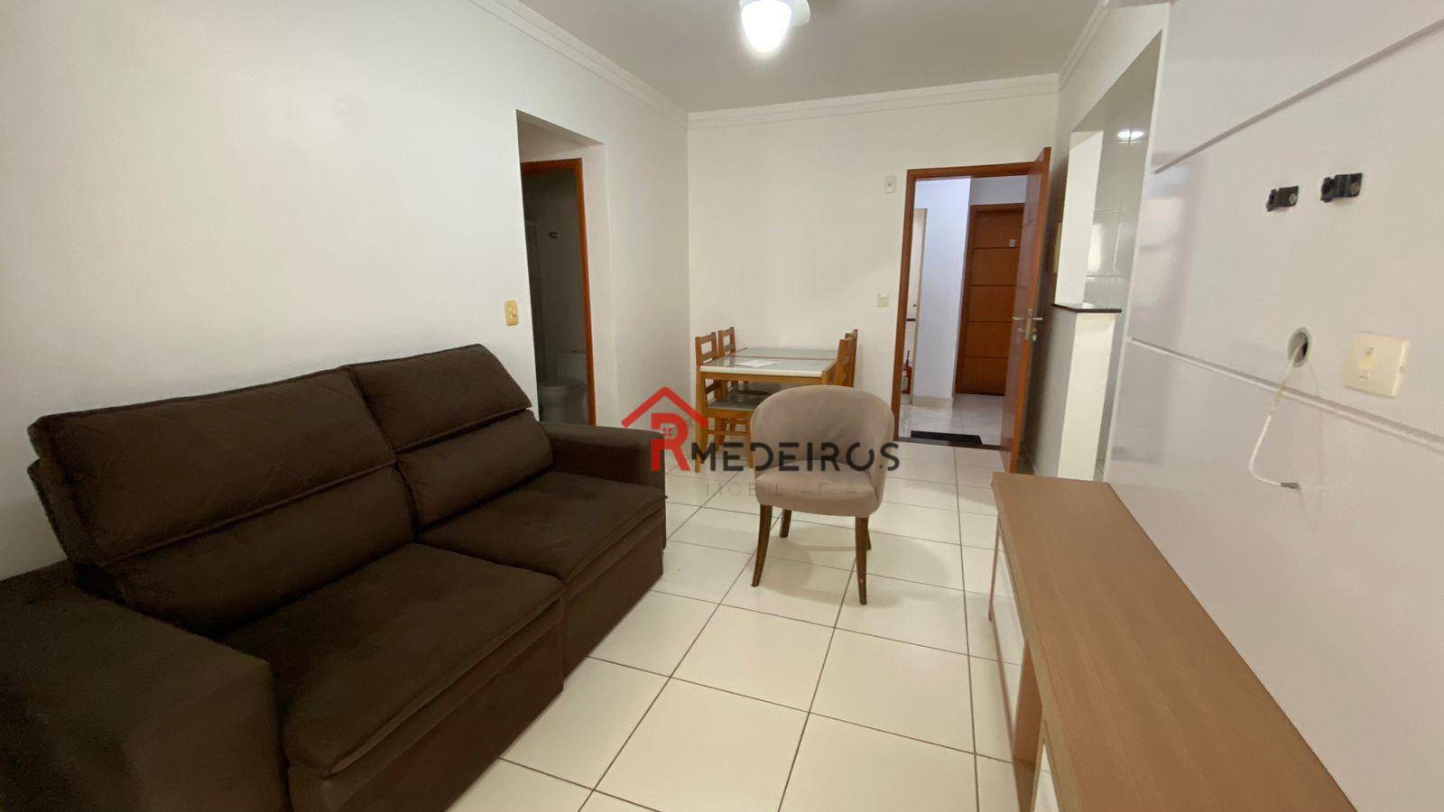 Apartamento à venda com 2 quartos, 67m² - Foto 7