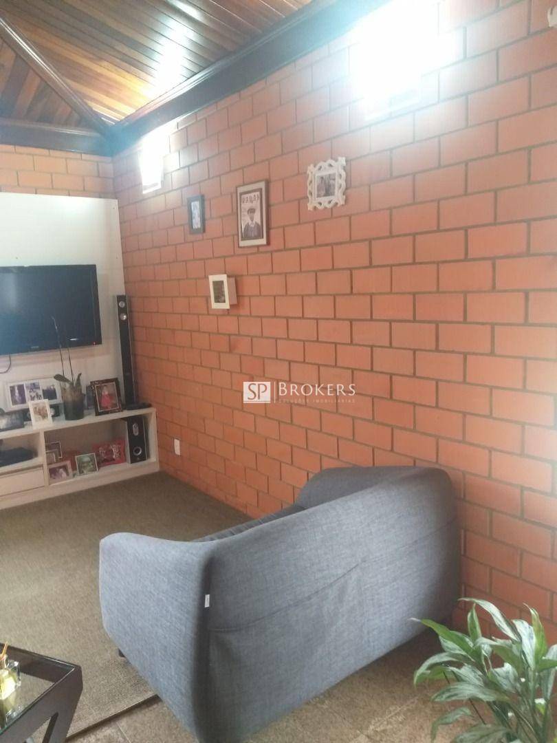 Casa de Condomínio à venda com 6 quartos, 385m² - Foto 58