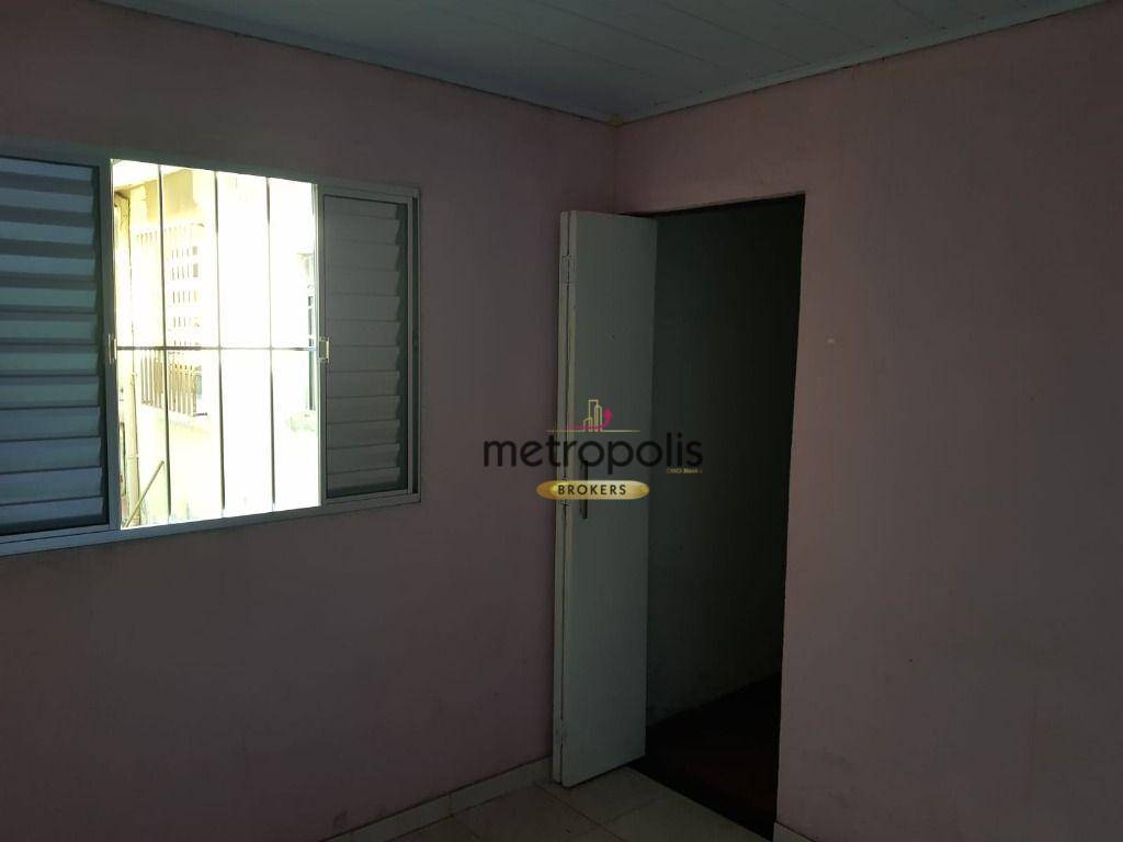 Casa à venda com 2 quartos, 55m² - Foto 14