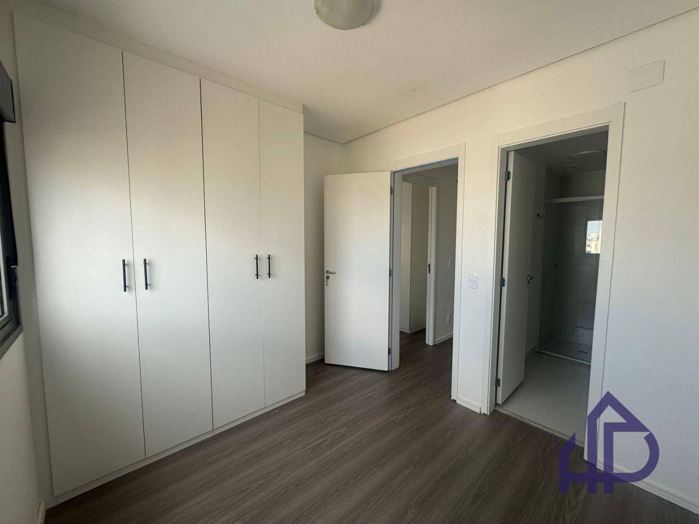 Apartamento para alugar com 3 quartos, 190m² - Foto 10