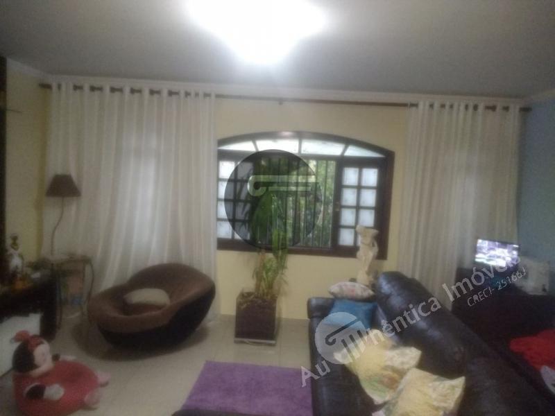 Sobrado à venda com 3 quartos, 270m² - Foto 2