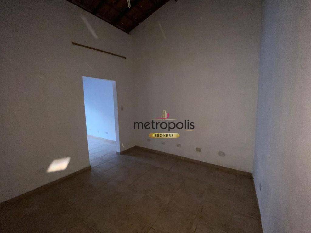 Casa para alugar com 3 quartos, 200m² - Foto 37