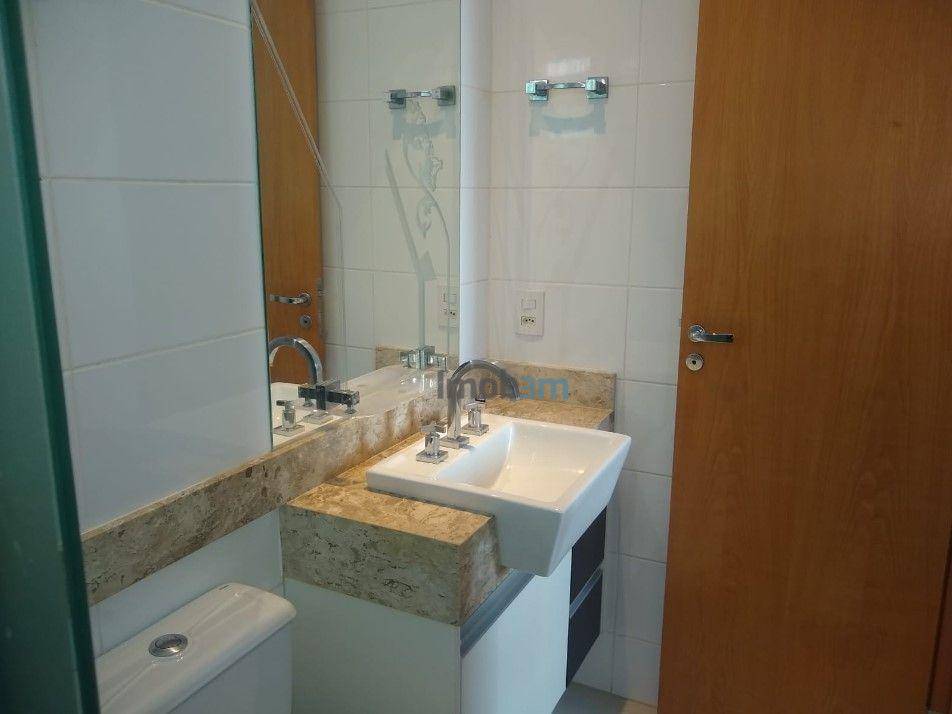 Apartamento à venda com 3 quartos, 75m² - Foto 20