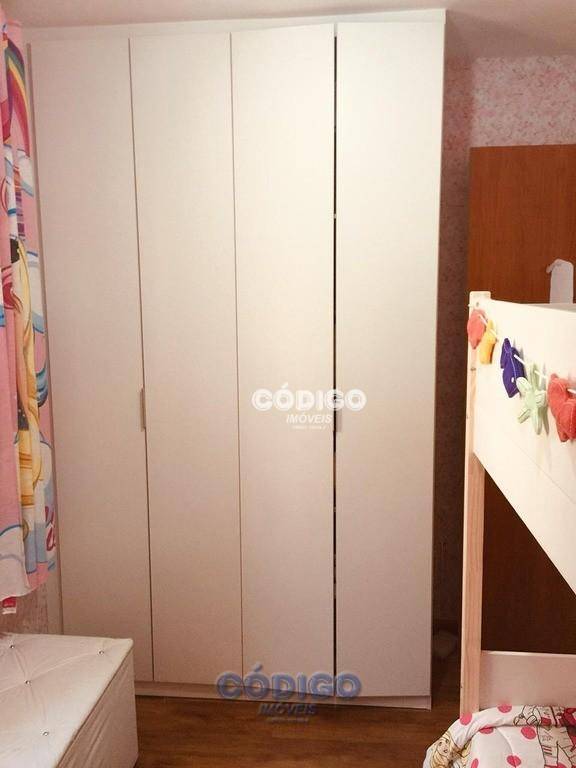 Apartamento para alugar com 2 quartos, 55m² - Foto 10