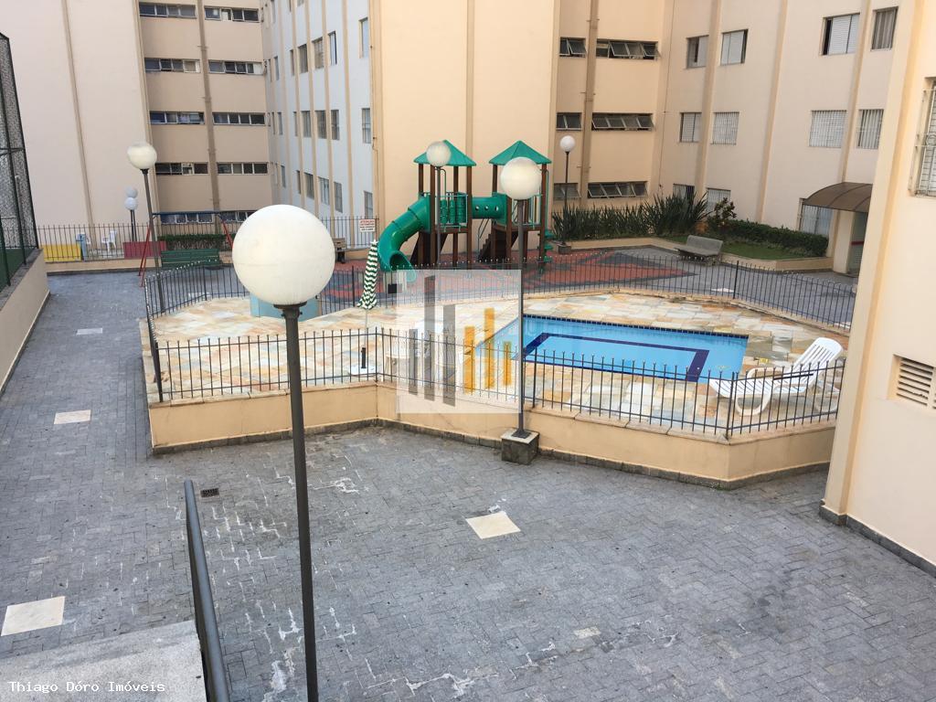 Apartamento à venda com 3 quartos, 68m² - Foto 23