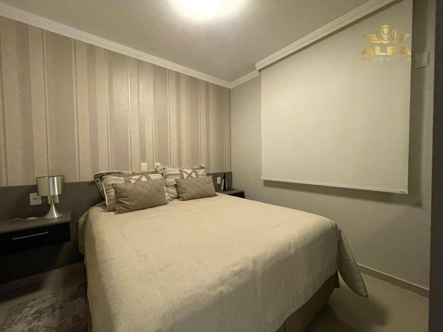 Apartamento à venda com 3 quartos, 206m² - Foto 14