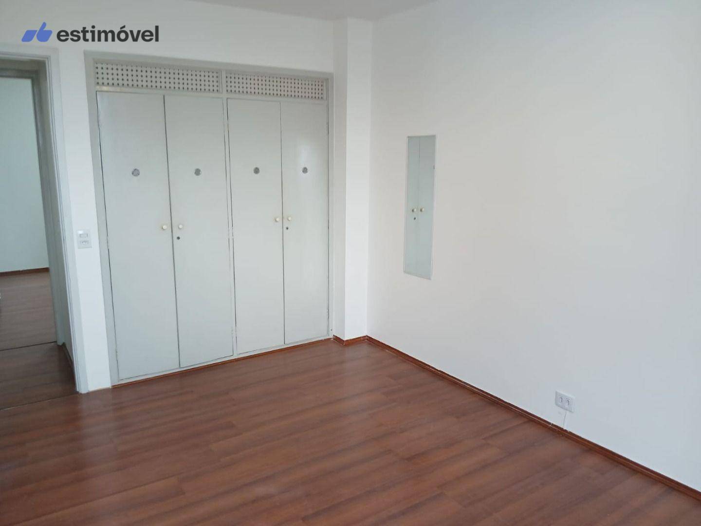 Apartamento para alugar com 2 quartos, 90m² - Foto 14