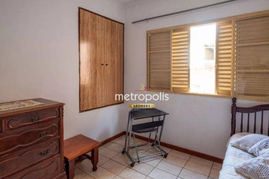 Sobrado à venda com 3 quartos, 200m² - Foto 17