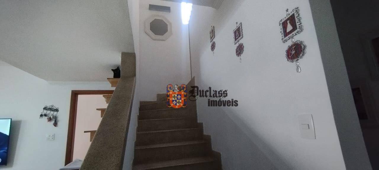 Sobrado à venda com 4 quartos, 131M2 - Foto 24